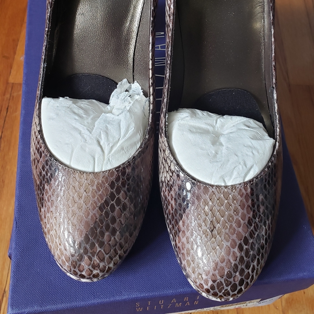 StuartWeitzman block heel - Picture 2 of 5